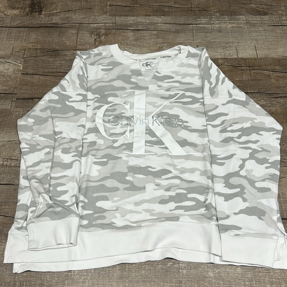 Calvin Klein Sweatshirt